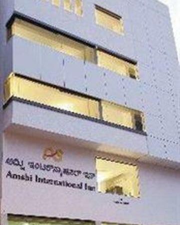 העיר בנגלור Hotel Amshi International מראה חיצוני תמונה