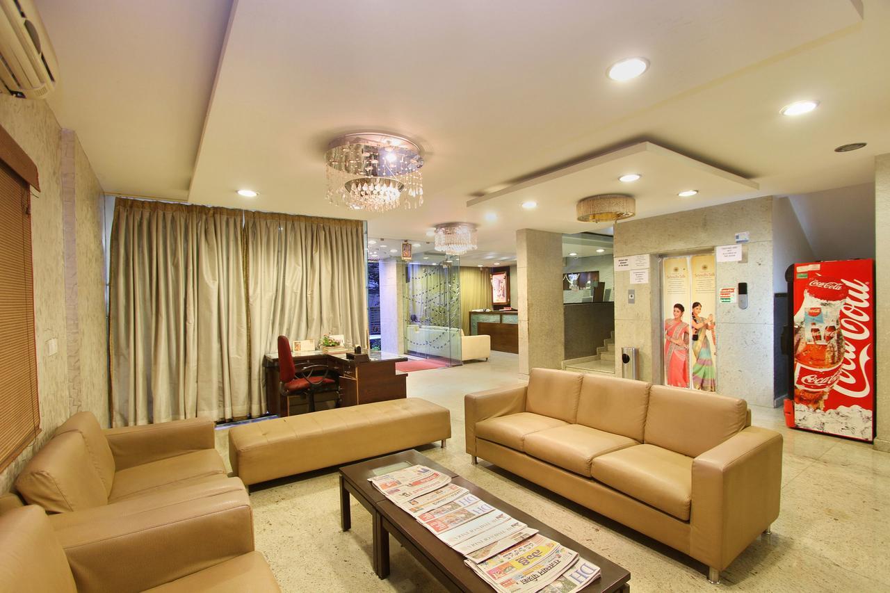 העיר בנגלור Hotel Amshi International מראה חיצוני תמונה